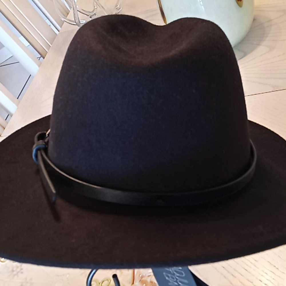 I.N.C Stylish Black Fedora Hat With Adjustable Fit Band. NWT. One Size. - Picture 6 of 11